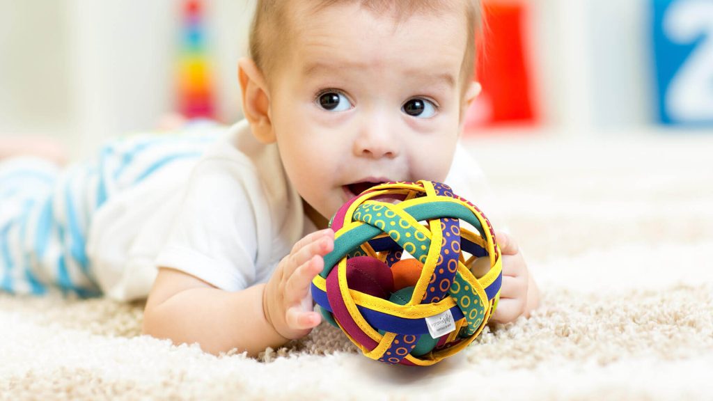 pelota pikler para bebés
